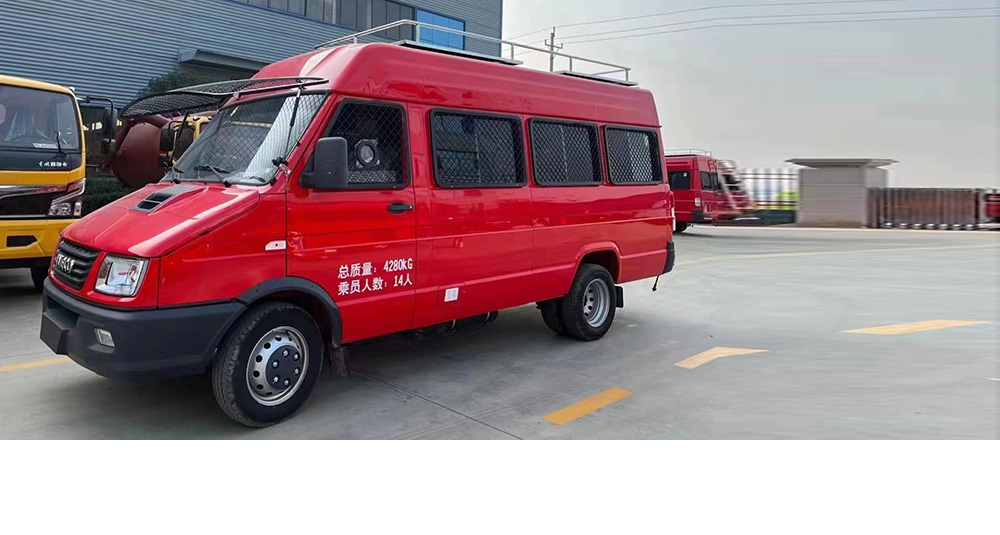 运兵车