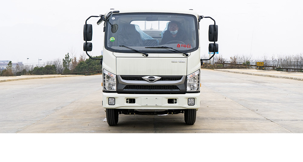 福田H2洒水车
