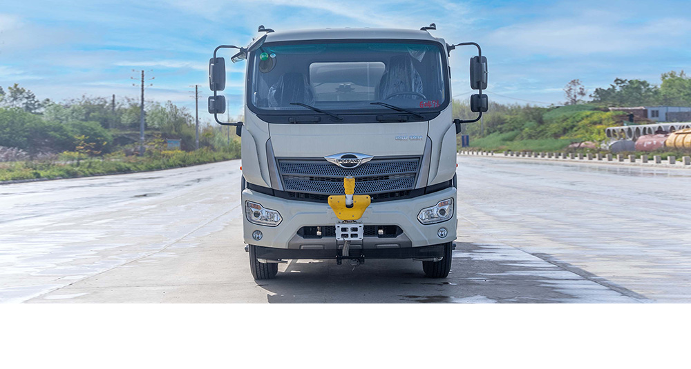 瑞沃ES7洒水车
